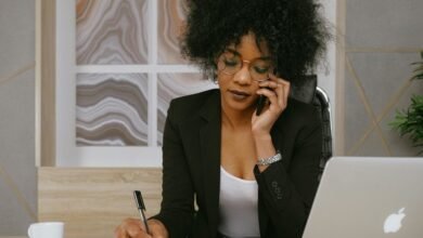 customer help desk contact
