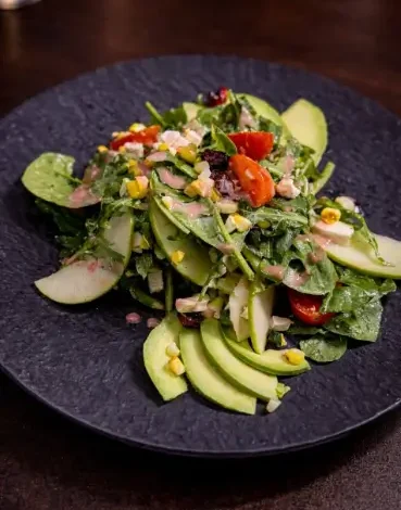 In today’s fast-paced world, people are becoming more conscious about what they eat. Healthy choices are no longer limited to bland meals