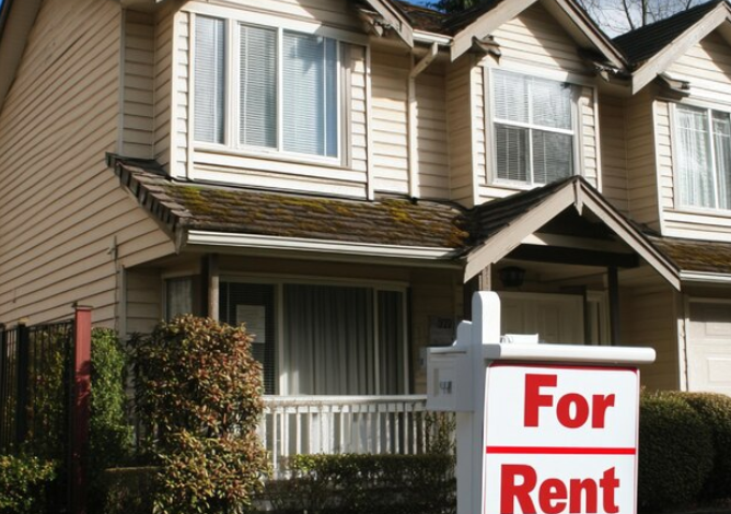 Tariff Wars, Rate Uncertainty, and Rising Rents: Why 2026 Is the Year to Learn a Recession-Proof Strategy