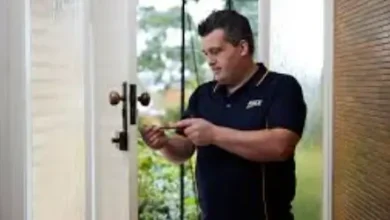 Emergency Locksmith vs Regular Locksmith: What’s the Difference?
